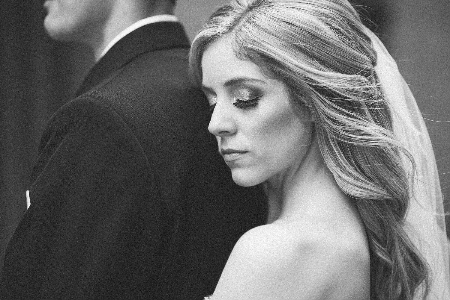  Have you ever seen a more gorgeous bride? 