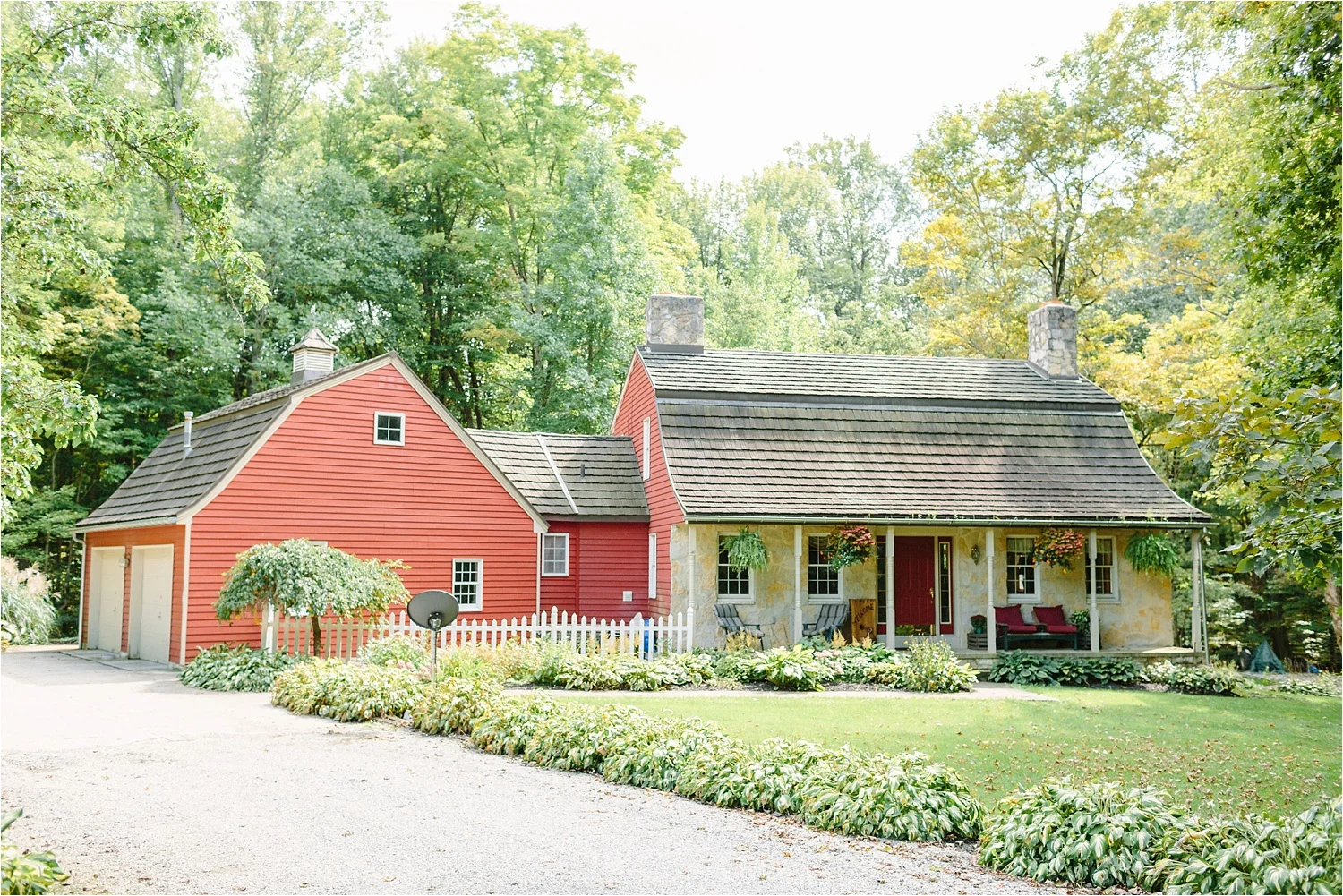  The bridal suite is located in the basement around the back of the cute little cottage. How cute?! 